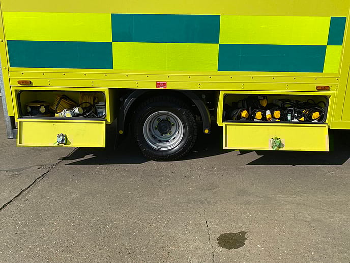 IVECO: 72-210 Incident Support Vehicle - Gallery image 16