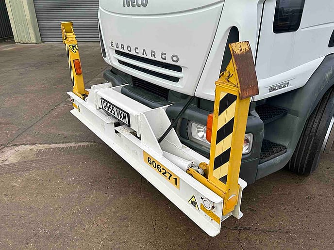 Iveco Euro Cargo 150/E21 Aircraft : Maintenance Lift - Gallery image 11