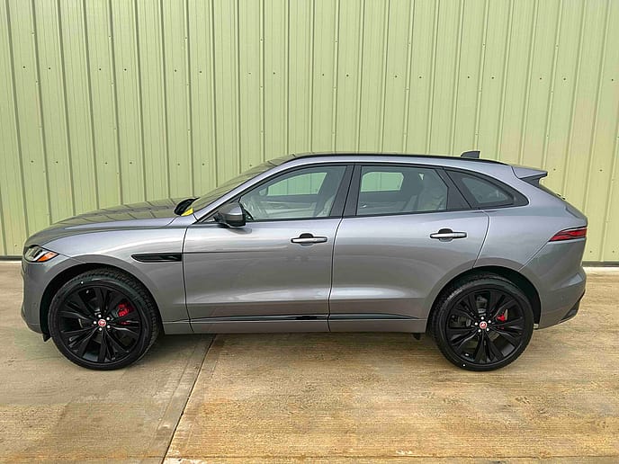 Jaguar: F Pace P400 R Dynamic S LHD - Gallery image 4