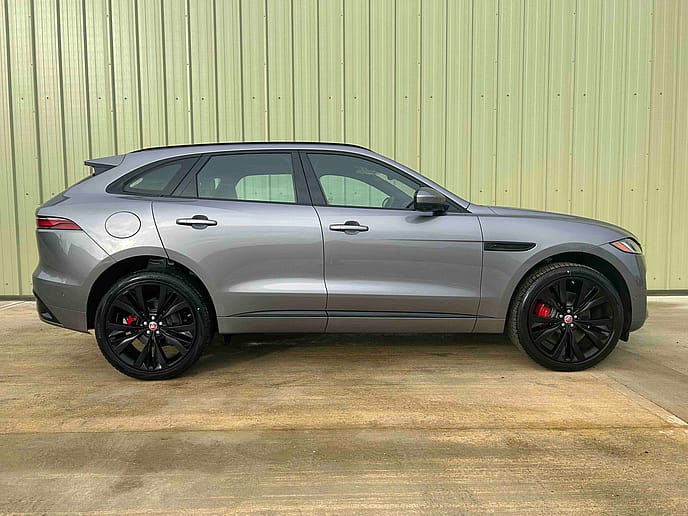Jaguar: F Pace P400 R Dynamic S LHD - Gallery image 5