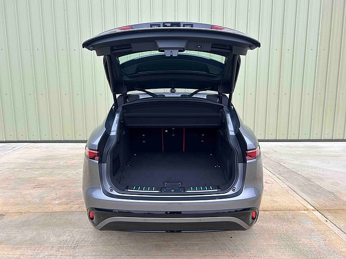 Jaguar: F Pace P400e R Dynamic HSE LHD - Gallery image 10