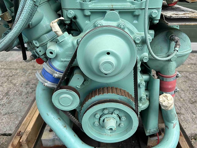 Jaguar J60 4.2lt Petrol Engine: Fully Reconditioned - Gallery image 15