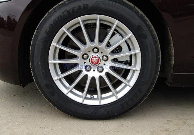 Jaguar: XF 2.0 GTDI Prestige LHD - Gallery image 18