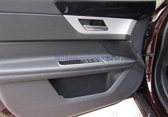 Jaguar: XF 3.0 S/C Prestige LHD - Gallery image 8