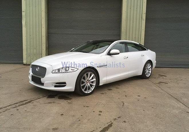 Jaguar: XJ 3.0 V6 AWD Auto Premium LWB - Gallery image 7