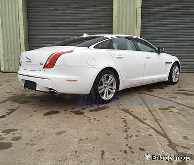 Jaguar: XJ 3.0L V6 S/C Petrol AWD Auto 4 door LWB Premium - Gallery image 9