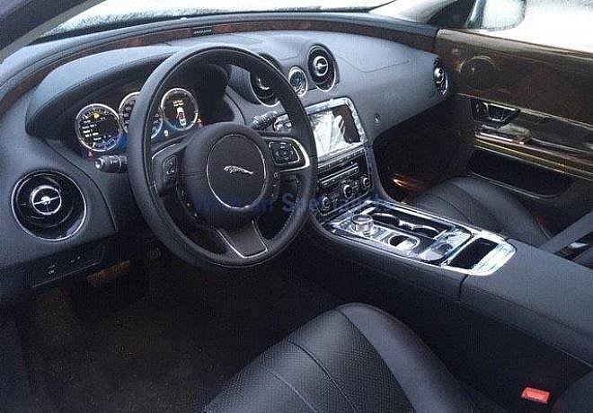 Jaguar: XJ 3.0L V6 S/C Petrol AWD Auto 4 door LWB Premium - Gallery image 16