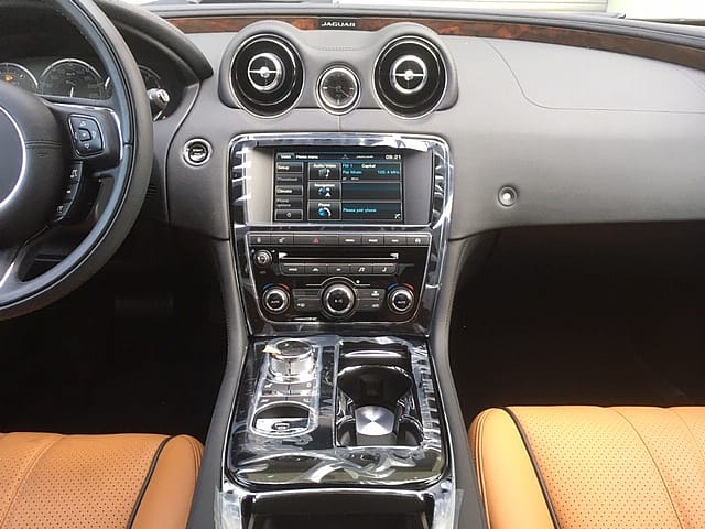 Jaguar: XJ L 3.0 V6 S/C Premium Luxury AWD LHD - Gallery image 13