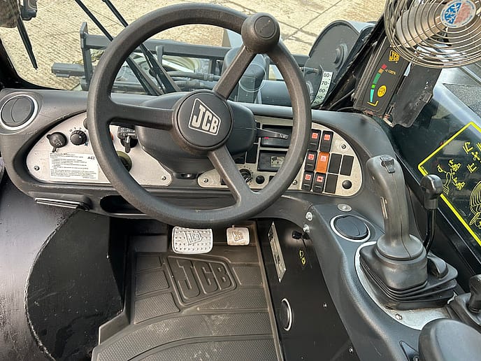 JCB 524-50: Telehandler - Gallery image 24