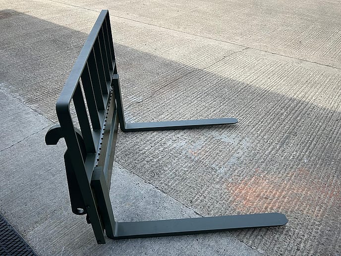JCB Fork Set - Gallery image 6