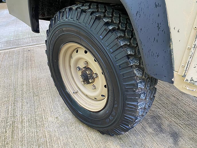 Land Rover 110 Snatch Panama ROV - Gallery image 1