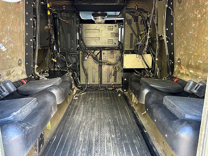 Land Rover : 110 Vixen+ Protected Patrol Vehicle - Gallery image 10