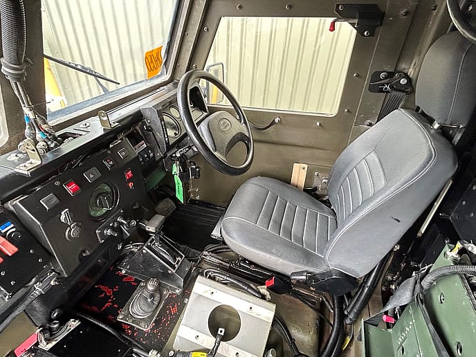 Land Rover : 110 Vixen+ Protected Patrol Vehicle - Gallery image 17