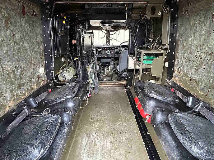 Land Rover : 110 Vixen+ Protected Patrol Vehicle - Gallery image 10