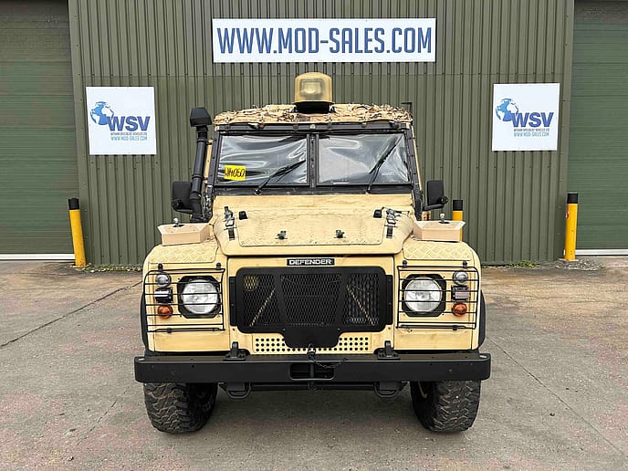 Land Rover : 110 Vixen+ Protected Patrol Vehicle - Gallery image 2