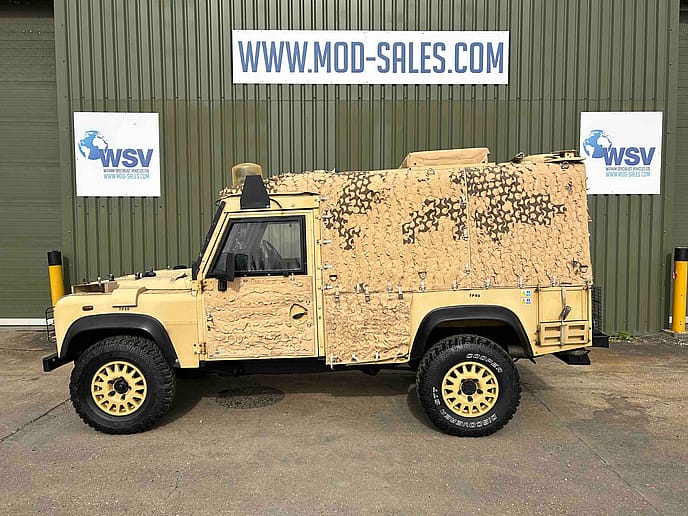 Land Rover : 110 Vixen+ Protected Patrol Vehicle - Gallery image 4