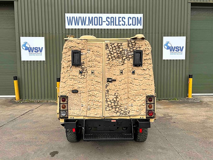Land Rover : 110 Vixen+ Protected Patrol Vehicle - Gallery image 8
