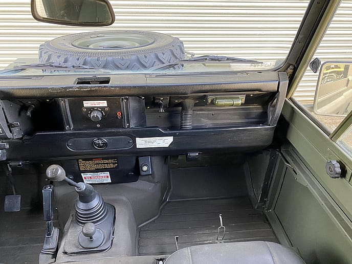Land Rover Defender 110 Tithonus LHD hardtop - Gallery image 16