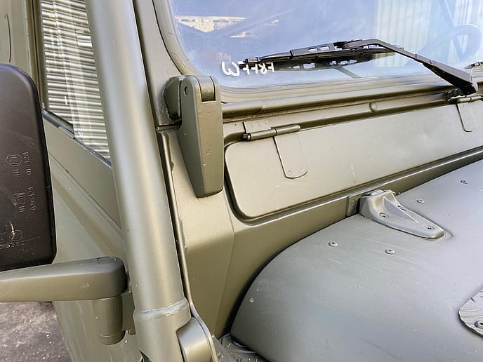 Land Rover Defender 110 Tithonus LHD hardtop - Gallery image 33