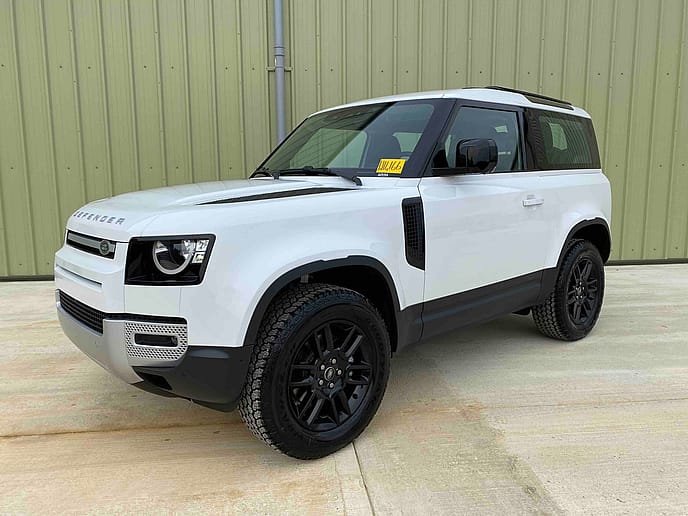 Land Rover: Defender 90 D240 S LHD - Gallery image 25
