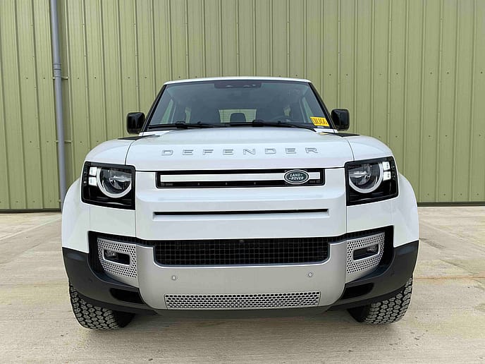 Land Rover: Defender 90 D240 S LHD - Gallery image 1