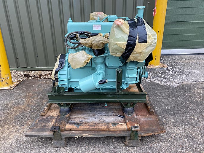 Land Rover Series 2.25L FFR Petrol Engine - Gallery image 4