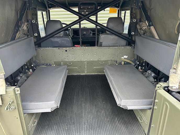 Land Rover TUL Wolf 90 2.5lt 300Tdi : Soft Top LHD - Gallery image 12