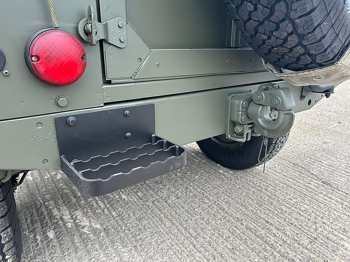 Land Rover TUL Wolf 90 2.5lt 300Tdi : Soft Top LHD - Gallery image 25