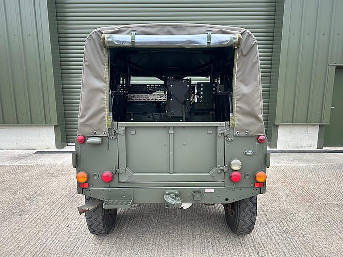 Land Rover TUL Wolf 90: Soft Top RHD - Gallery image 9
