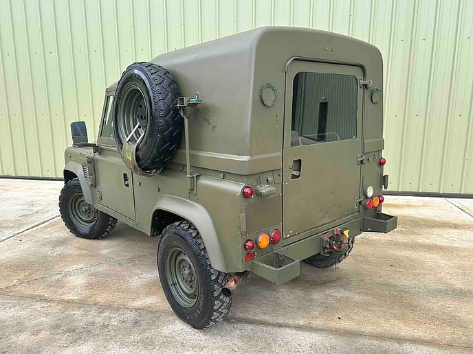 Land Rover TUL Wolf 90: Hard Top RHD - Gallery image 6