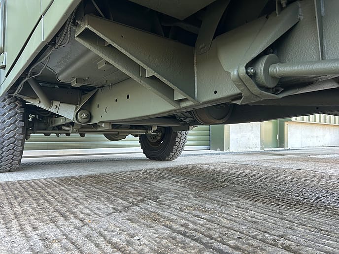 Land Rover TUM Wolf 110: Hard Top LHD - Gallery image 20