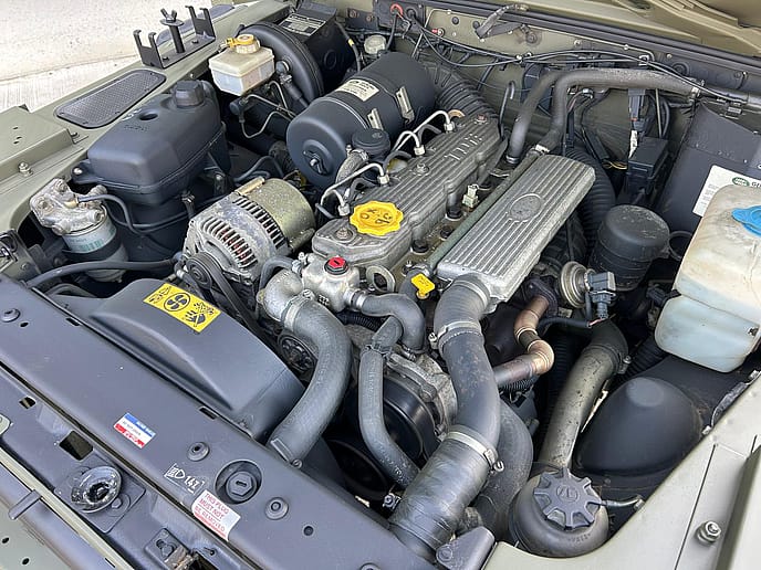 Land Rover Wolf 110 TUM 2.5lt 300Tdi Soft Top RHD - Gallery image 37