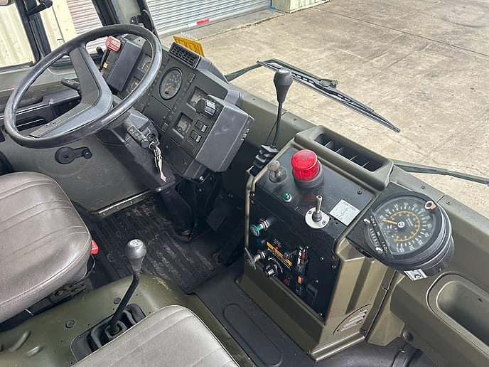 Leyland DAF 5000 litre 4x4 Aircraft Refuelling Tanker LHD - Gallery image 29