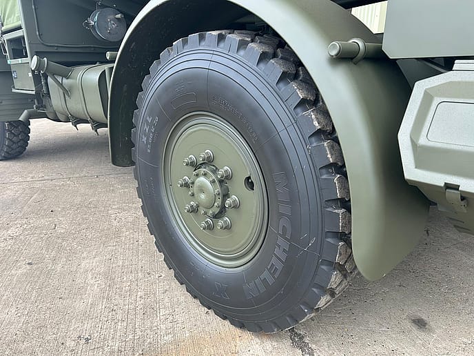 Leyland DAF 5000 litre 4x4 Aircraft Refuelling Tanker LHD - Gallery image 34