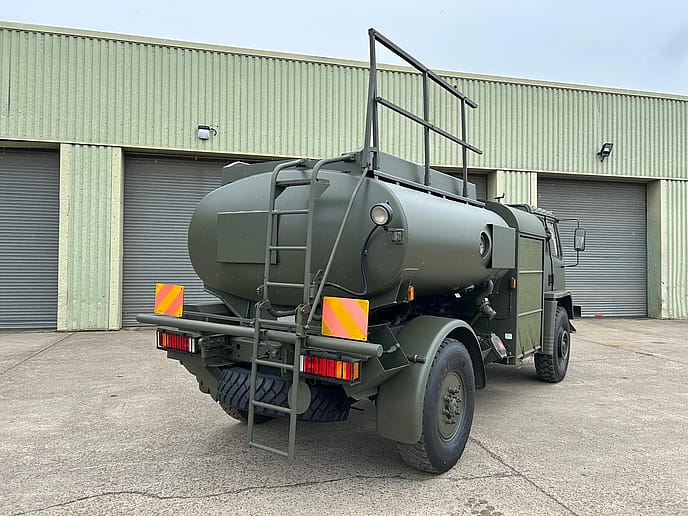 Leyland DAF 5000 litre 4x4 Aircraft Refuelling Tanker LHD - Gallery image 11