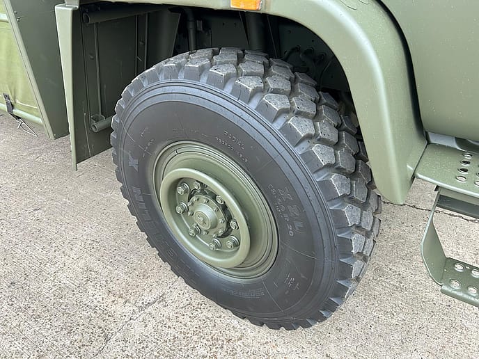 Leyland DAF 5000 litre 4x4 Aircraft Refuelling Tanker LHD - Gallery image 37