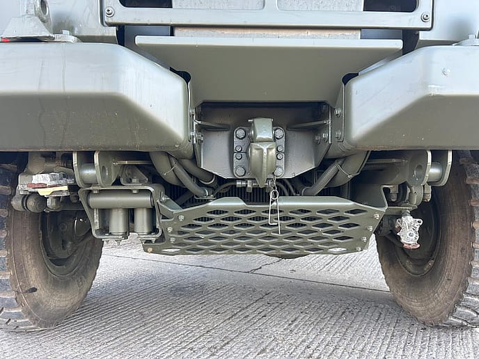 Leyland DAF T244 4x4 Cargo Truck with Winch RHD - Gallery image 19