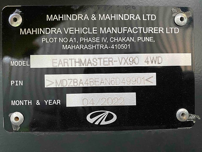 Mahindra: VX90 4X4 Earth Master Backhoe Loader - Gallery image 31