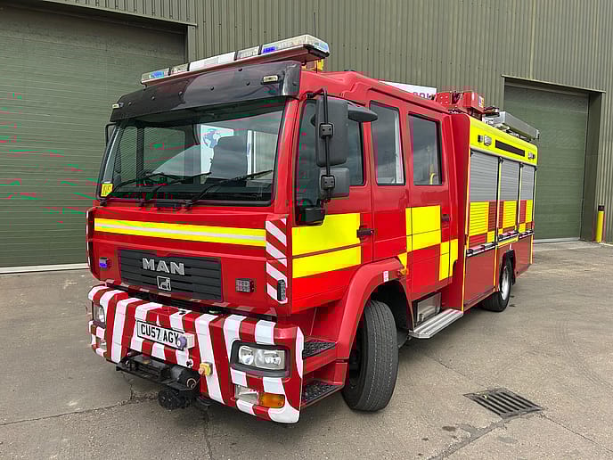 MAN 14.280 Plastisol TVAC Bodied Crew Cab Fire appliance - Gallery image 3
