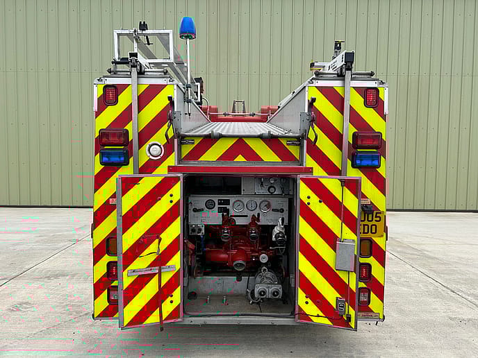 MAN 14.285 JDC Bodied: Fire Appliance - Gallery image 12
