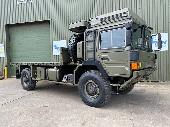 MAN HX60 : 4x4 Flatbed truck Unused Reserve Condition - Featured image