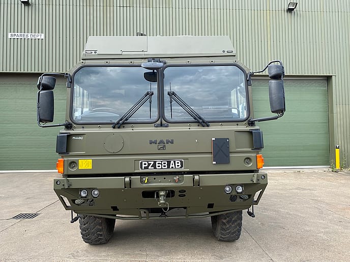 MAN HX60 : 4x4 Flatbed truck Unused Reserve Condition - Gallery image 8