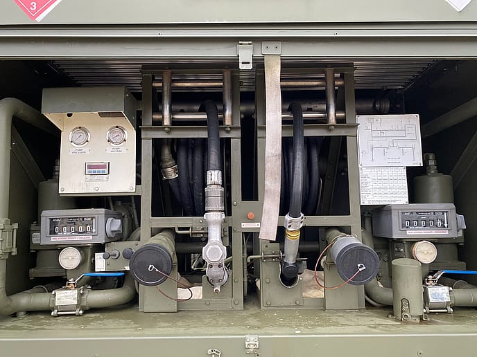 MAN LE 14.220 5000 litre 4x4 Tanker/Refueller RHD - Gallery image 10