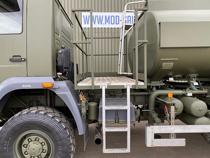MAN LE 14.220 5000 litre 4x4 Tanker/Refueller RHD - Gallery image 24