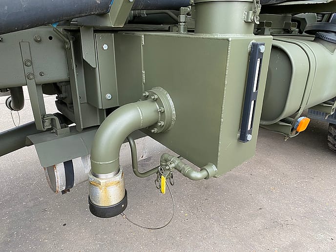 MAN LE 14.220 5000 litre 4x4 Tanker/Refueller RHD - Gallery image 32