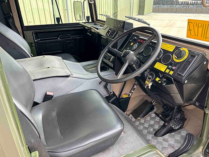 Pinzgauer : 718 6x6 Box Body - Gallery image 16