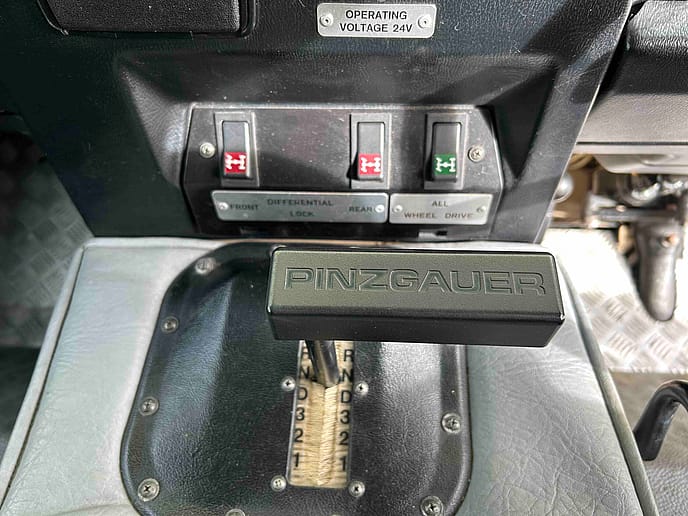 Pinzgauer : 718 6x6 Box Body - Gallery image 19