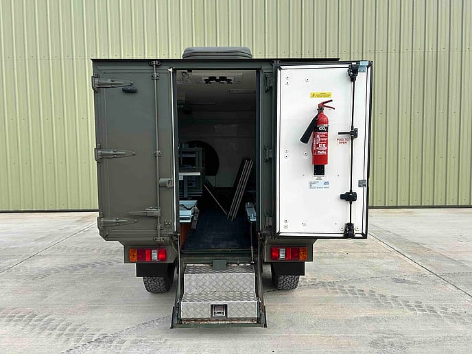 Pinzgauer : 718 6x6 Box Body - Gallery image 8