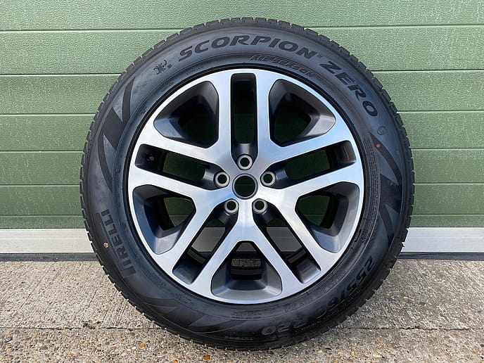 Pirelli 255/60R20 Scorpion c/w Diamond Turned Alloys - Featured image