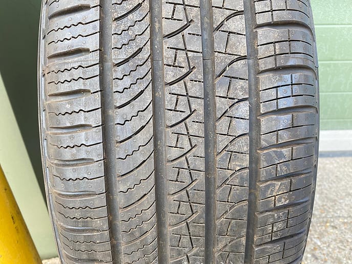 Pirelli 255/60R20 Scorpion c/w 5 Spoke Alloy - Gallery image 6
